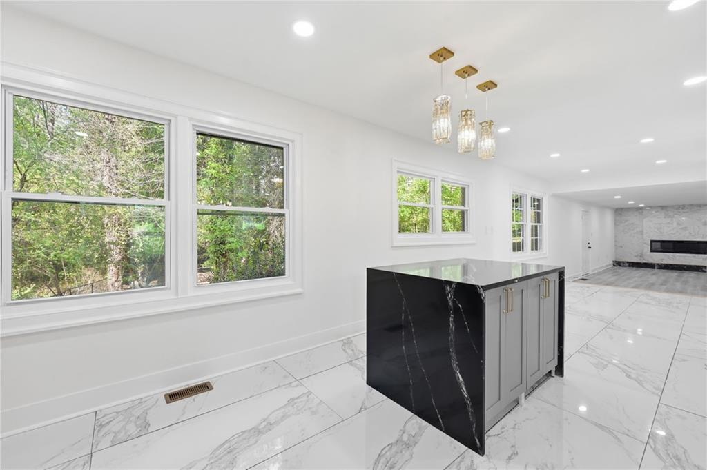 4113 Radcliffe Court Decatur, GA 30034 - Photo 11 of 43