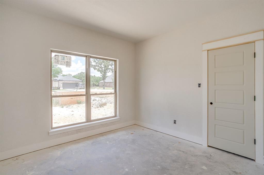 320 Rita Ridge Millsap, TX 76066 - Photo 6 of 28