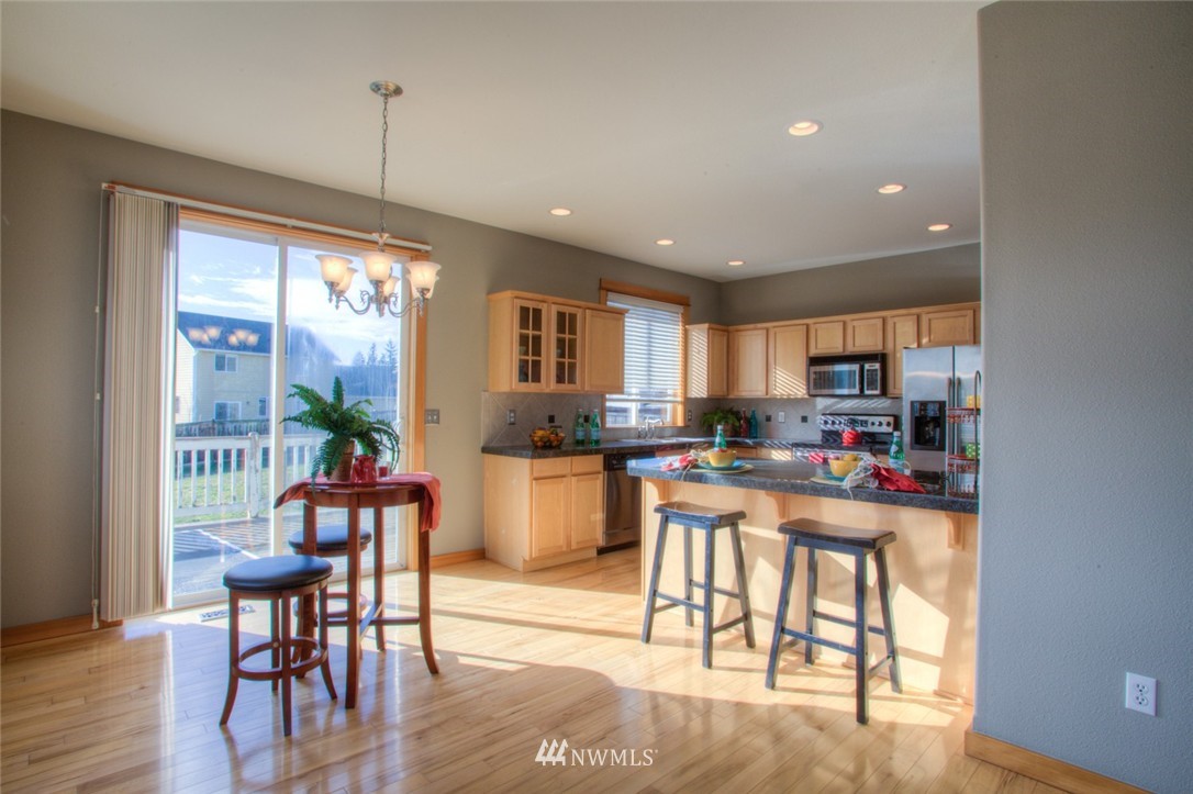 9663 Phillips Road Southeast Port Orchard, WA 98367 - Photo 8 of 25 Gallery Image 8