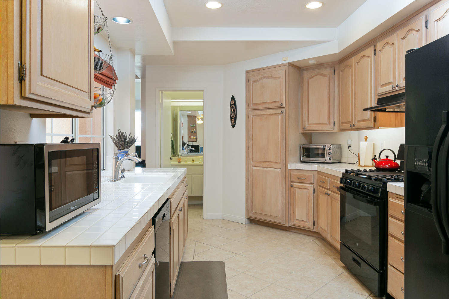 7102 Phelps Road Goleta, CA 93117 - Photo 13 of 31 7102 Phelps Rd-013-039-Kitchen-MLS_Size