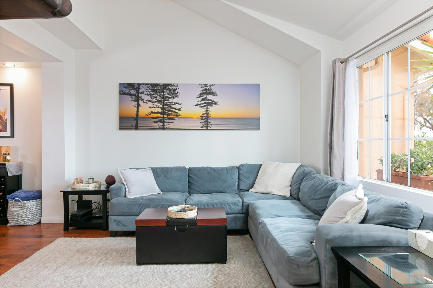 7102 Phelps Road Goleta, CA 93117 - Photo 4 of 31 7102 Phelps Rd-004-031-Living Room-MLS_S