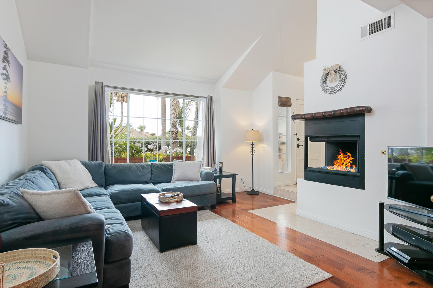 7102 Phelps Road Goleta, CA 93117 - Photo 7 of 31 7102 Phelps Rd-007-028-Living Room-MLS_S
