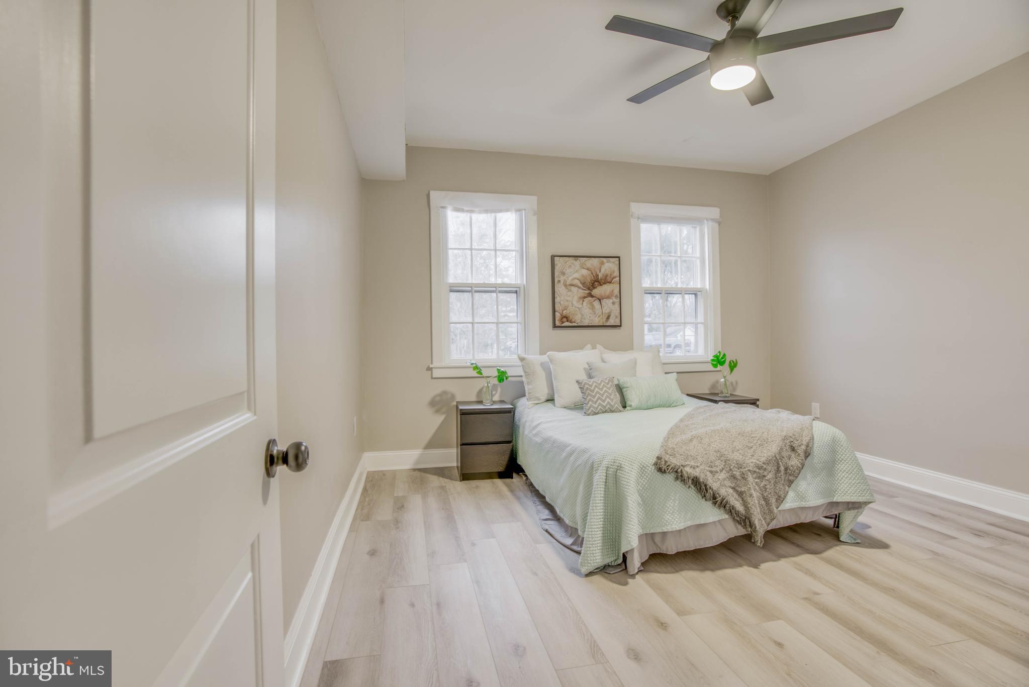 6505 Sherwood Road Baltimore, MD 21239 - Photo 19 of 58