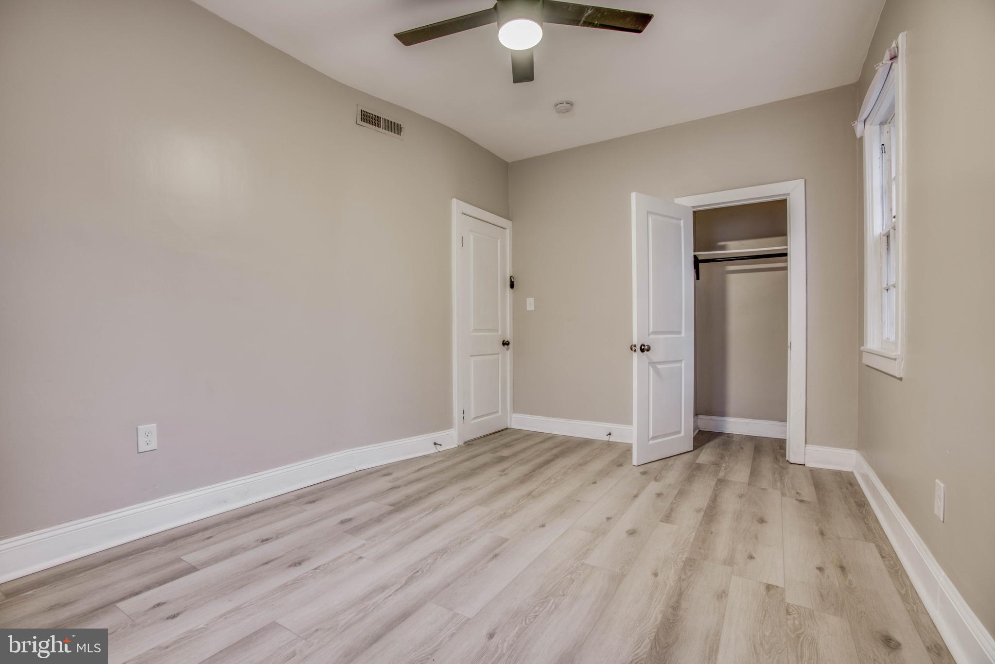 6505 Sherwood Road Baltimore, MD 21239 - Photo 26 of 58