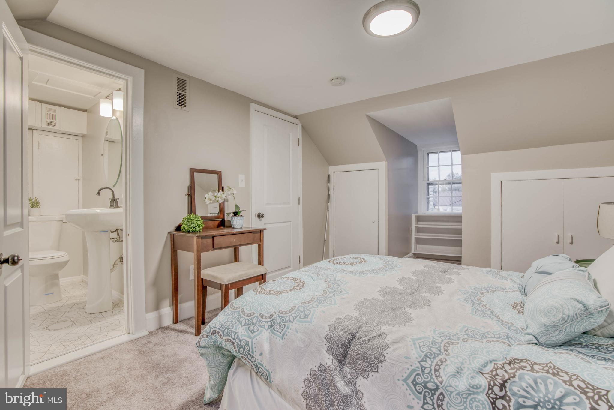 6505 Sherwood Road Baltimore, MD 21239 - Photo 40 of 58