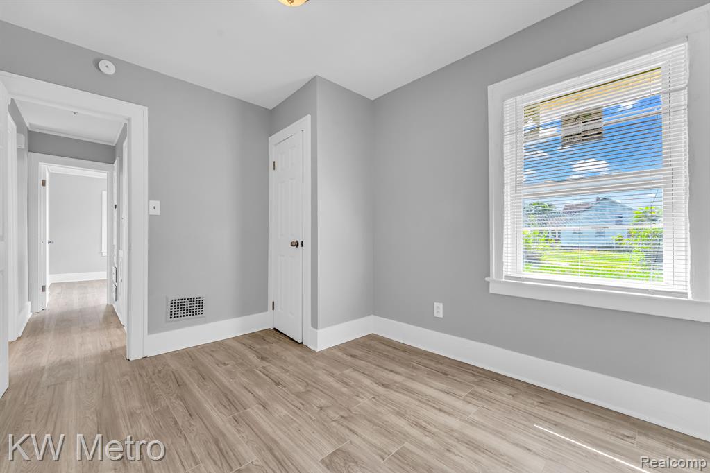 16701 Tuller Street Detroit, MI 48221 - Photo 7 of 25