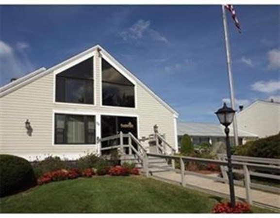 33 Christopher Drive, Unit A Stoughton, MA 02072 - Photo 18 of 23 a house view with a garden space