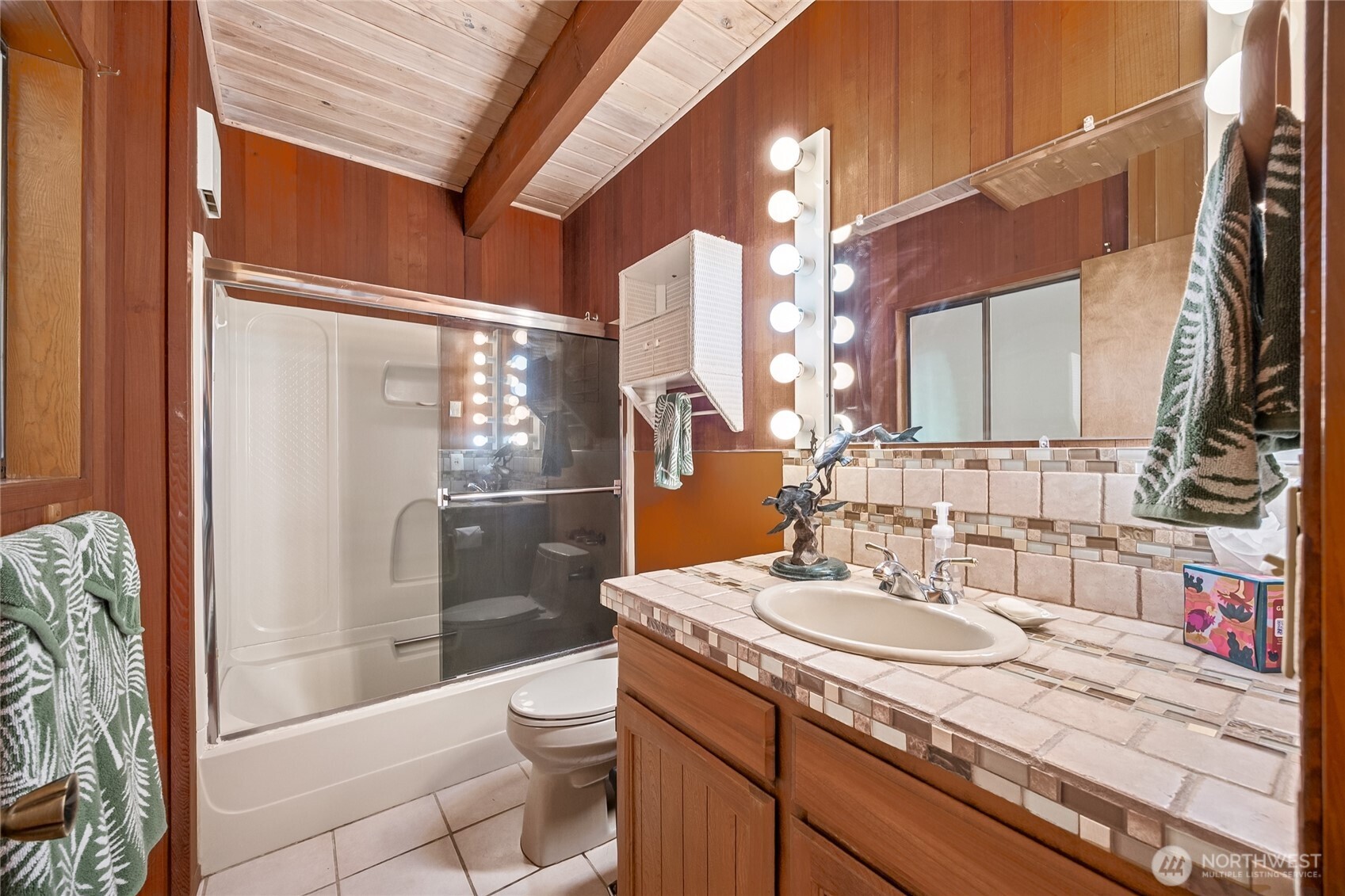 3581 Southeast Kamilche Point Road Shelton, WA 98584 - Photo 23 of 40 Gallery Image 23