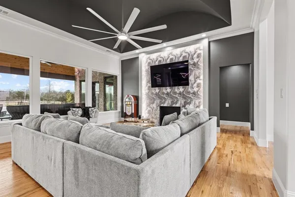 $949,000 | 1002 Tokala Street, Caddo Mills, TX 75135