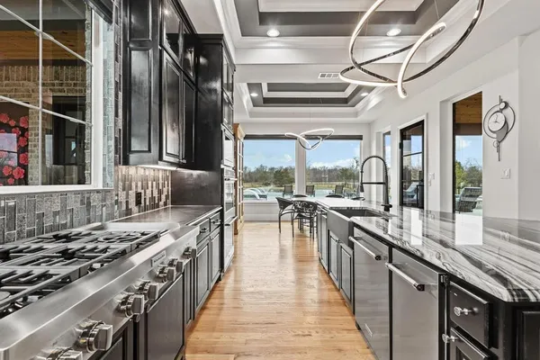 $949,000 | 1002 Tokala Street, Caddo Mills, TX 75135