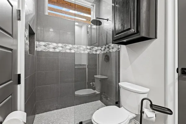 $949,000 | 1002 Tokala Street, Caddo Mills, TX 75135