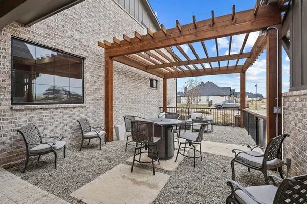 $949,000 | 1002 Tokala Street, Caddo Mills, TX 75135