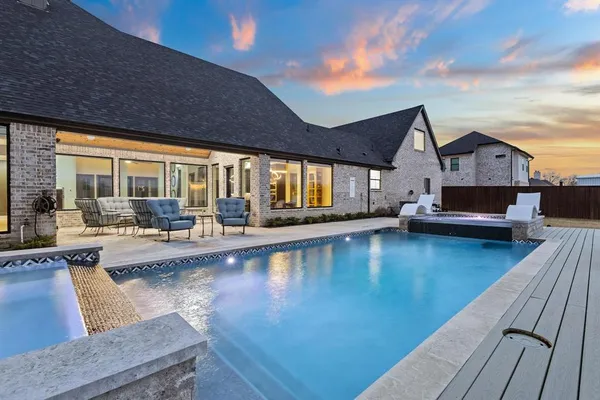 $949,000 | 1002 Tokala Street, Caddo Mills, TX 75135