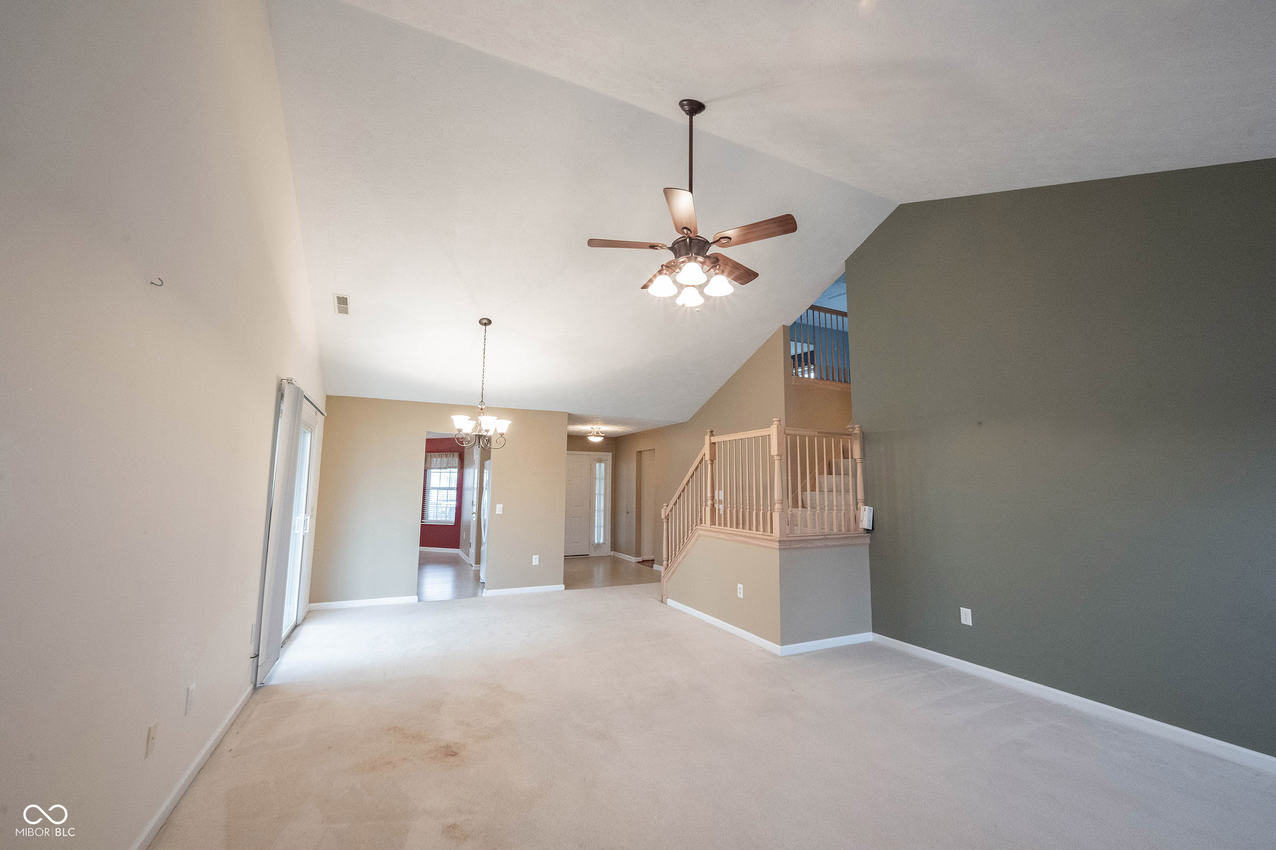 9660 Shasta Drive Fishers, IN 46038 - Photo 9 of 39
