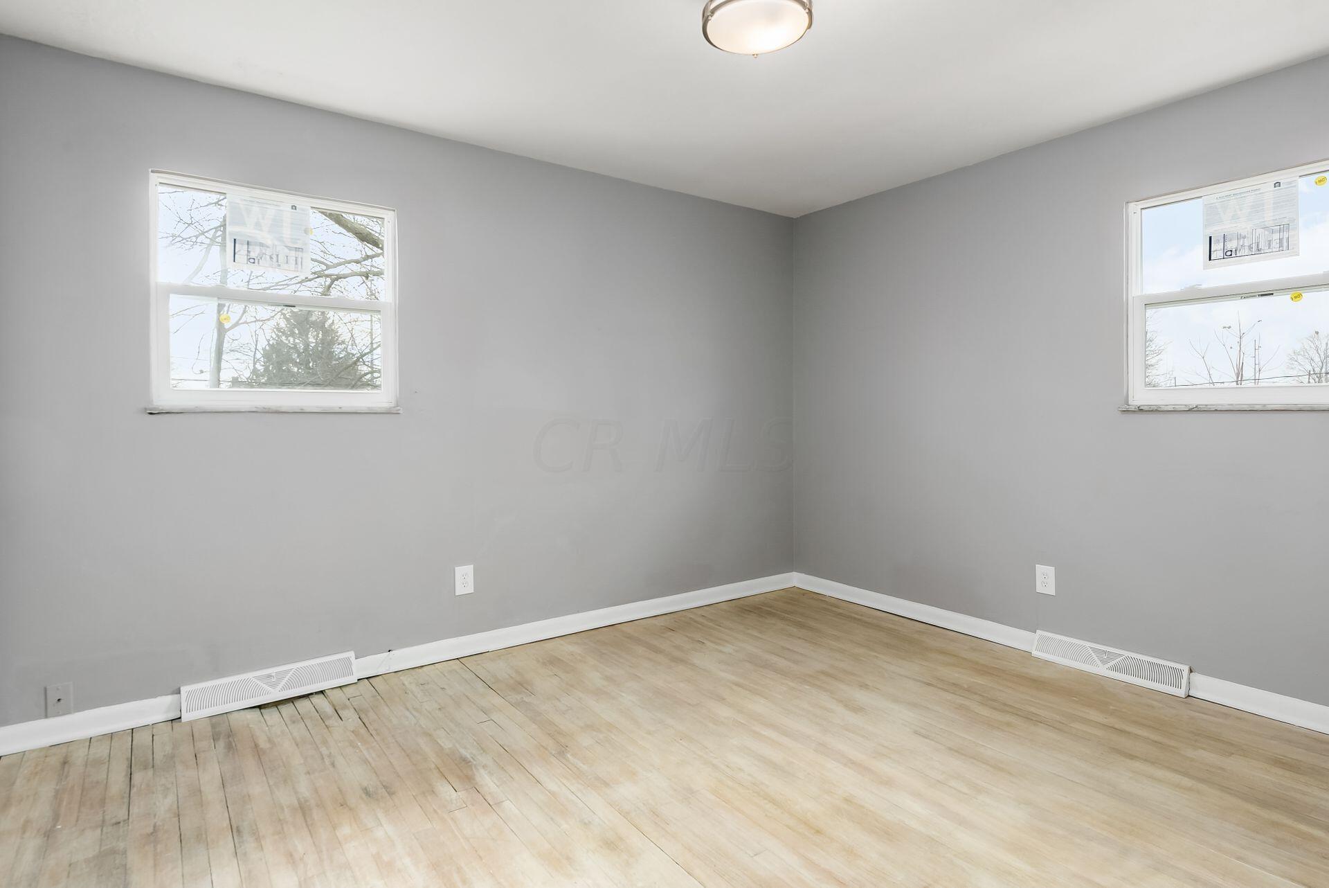973 Reeb Avenue Columbus, OH 43207 - Photo 17 of 25 020_41df78fada_W Reeb Ave-042