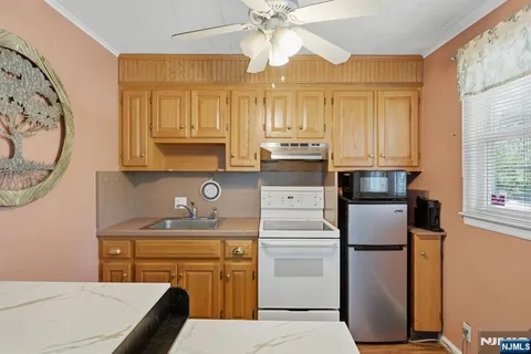 $599,000 | 73 Highland Avenue, Bergenfield, NJ 07621