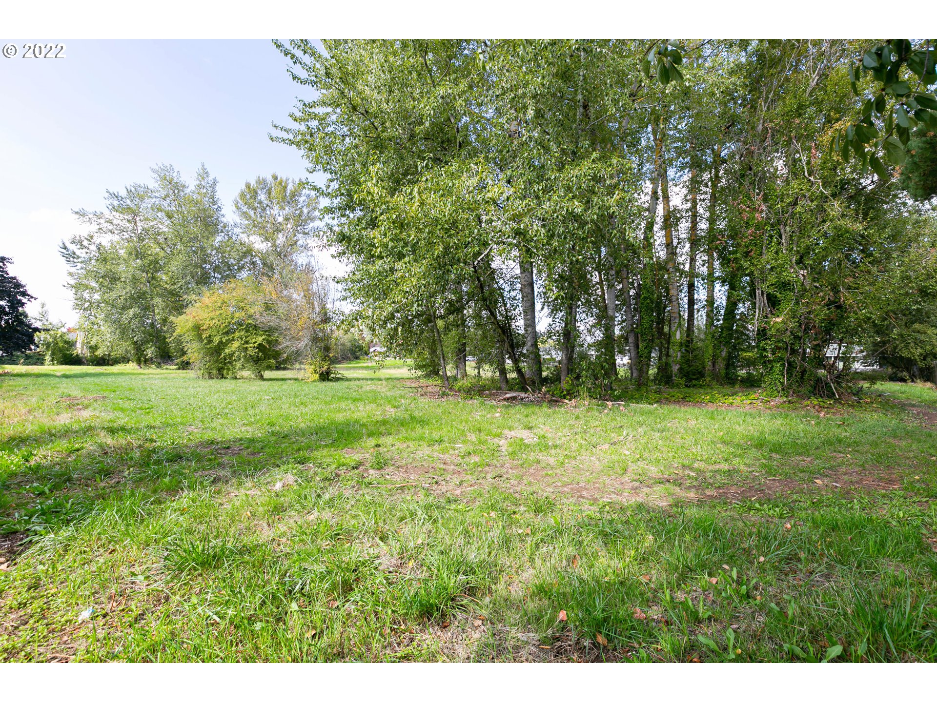 Southeast 1st Street Gresham, OR 97030 - Photo 12 of 22