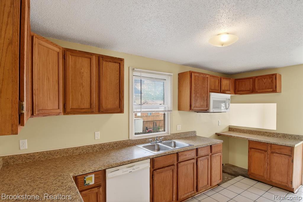 26 Perrin Street River Rouge, MI 48218 - Photo 12 of 26