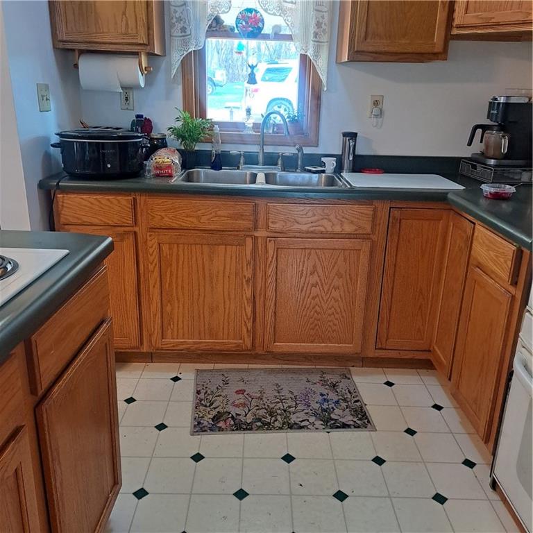 190 Hill Road Georgetown, PA 15043 - Photo 12 of 32 Gallery Image 12