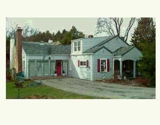 105 Beverly Road Butler, PA 16001 - Photo 1 of 8 Gallery Image 1