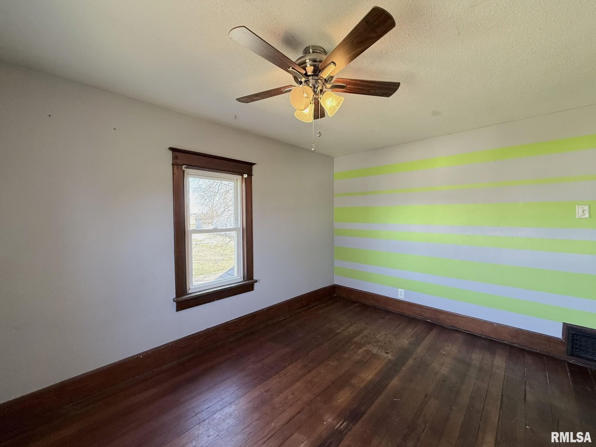 212 Academy Street Cameron, IL 61423 - Photo 46 of 56