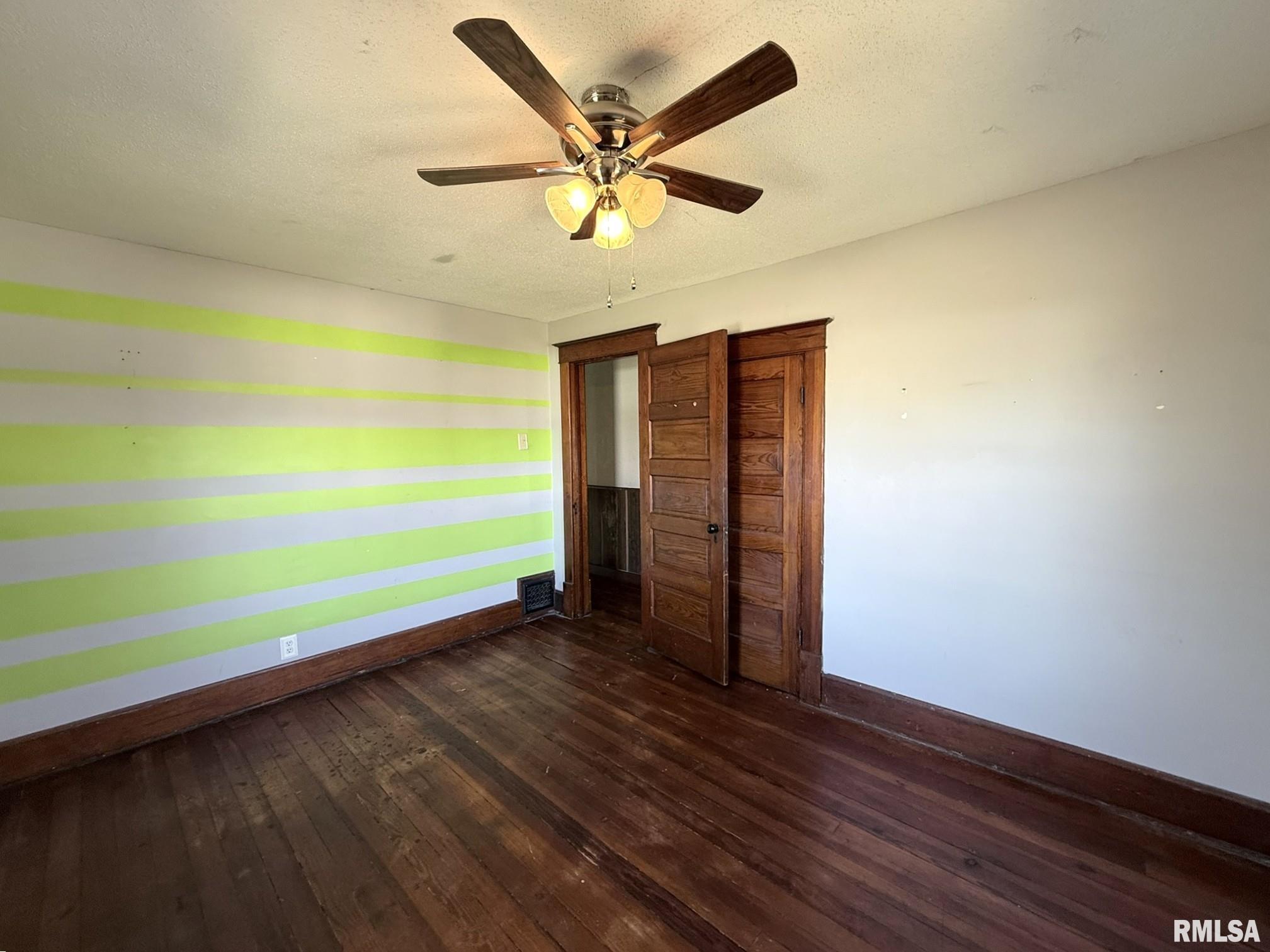 212 Academy Street Cameron, IL 61423 - Photo 47 of 56