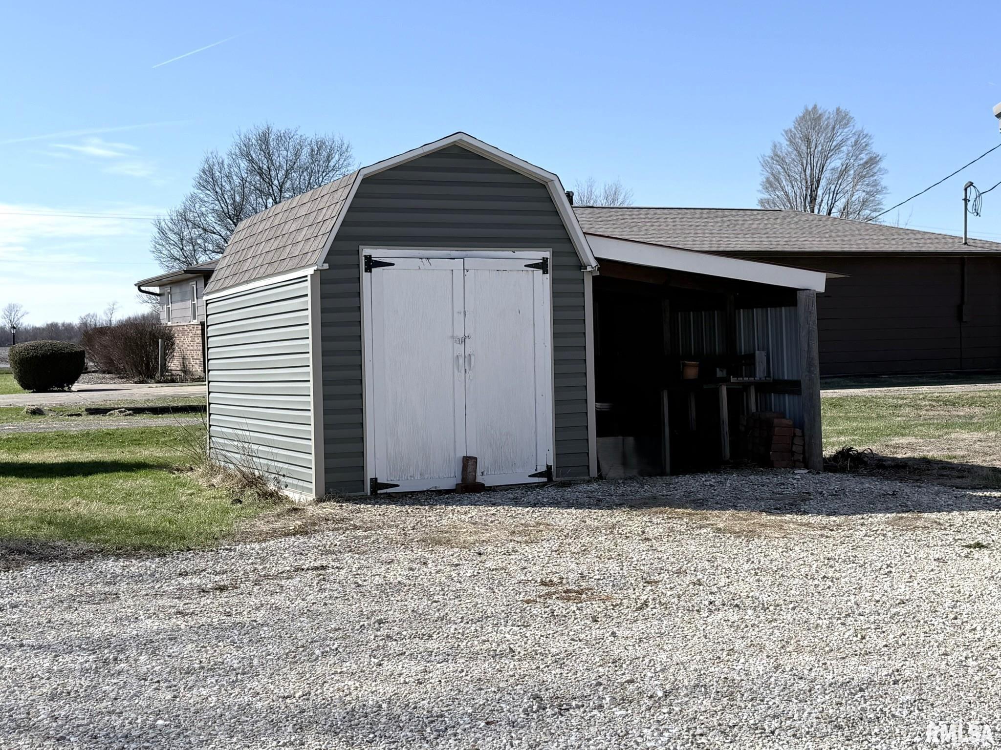 212 Academy Street Cameron, IL 61423 - Photo 6 of 56