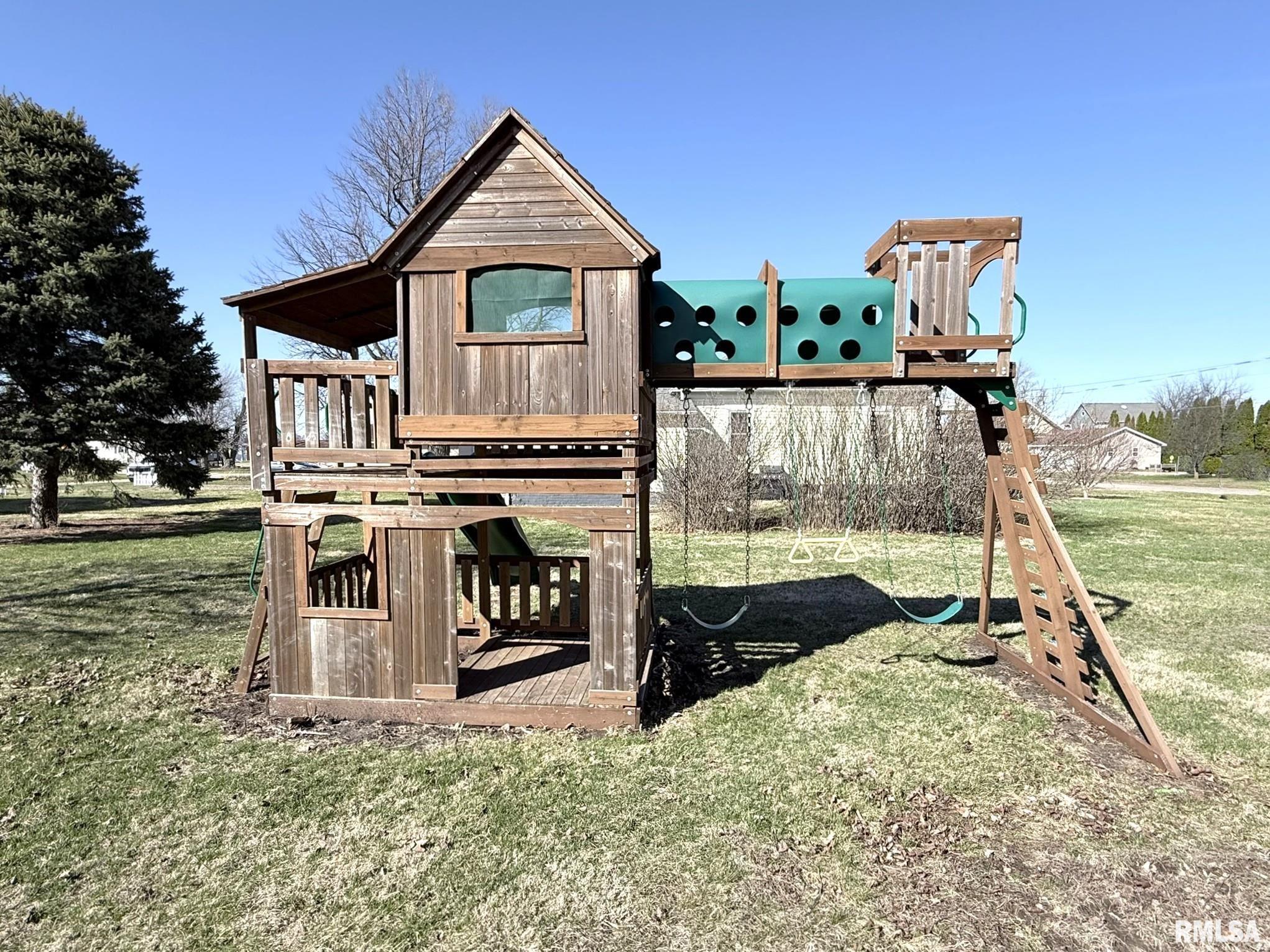 212 Academy Street Cameron, IL 61423 - Photo 10 of 56