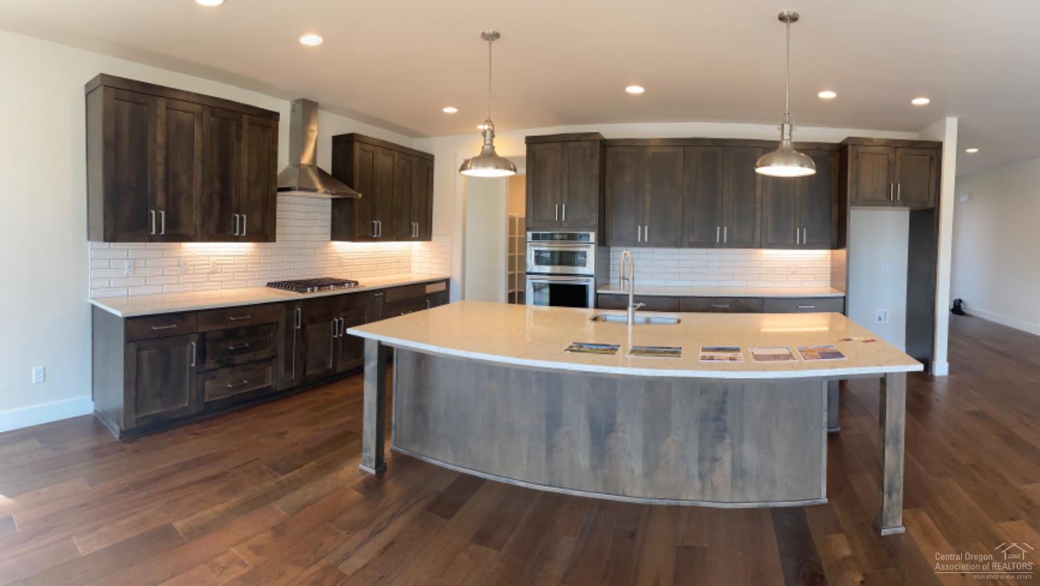 60876 River Rim Drive Bend, OR 97702 - Photo 3 of 14 Kitchen January 28th