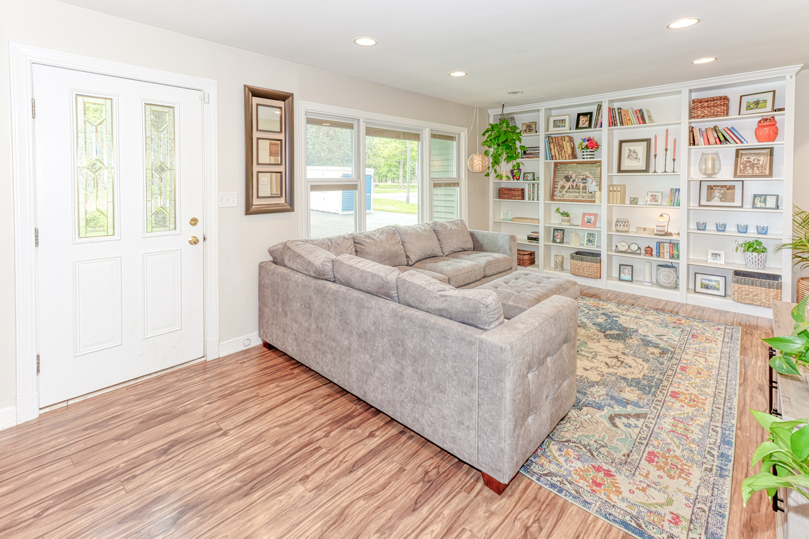 5N865 Meredith Road Maple Park, IL 60151 - Photo 2 of 32