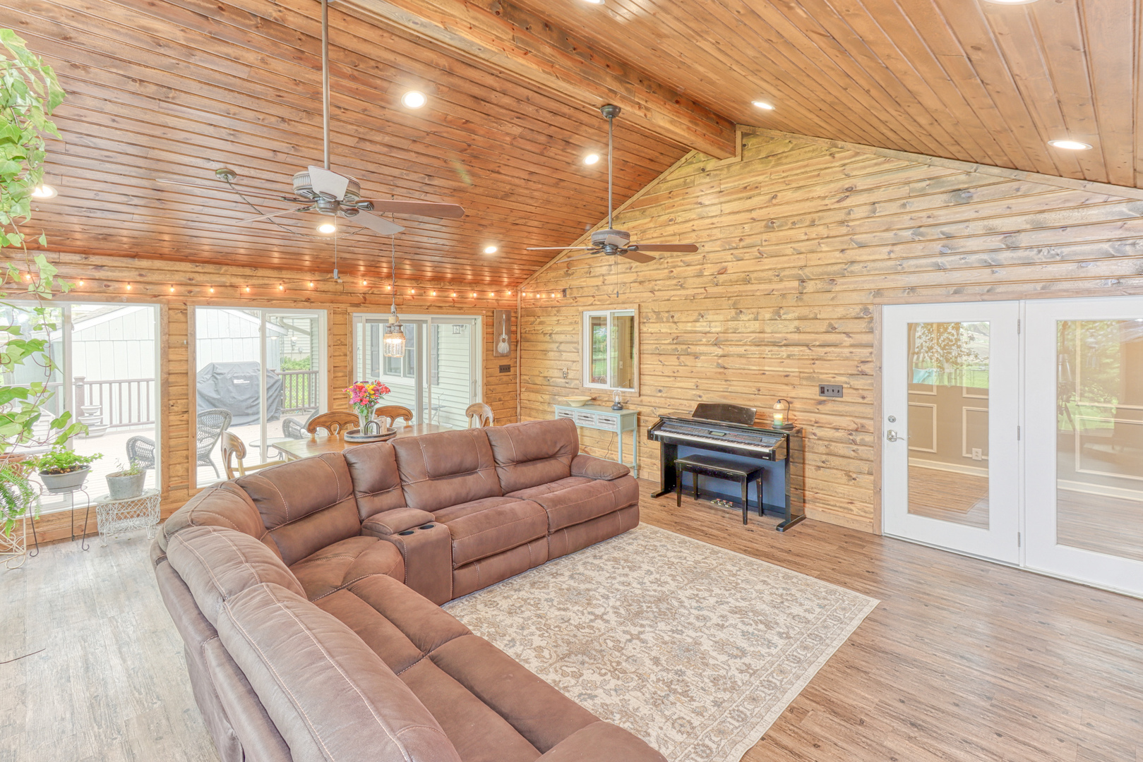 5N865 Meredith Road Maple Park, IL 60151 - Photo 9 of 32