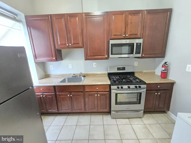$1,000 | 2018 McCulloh Street, Unit A, Baltimore, MD 21217