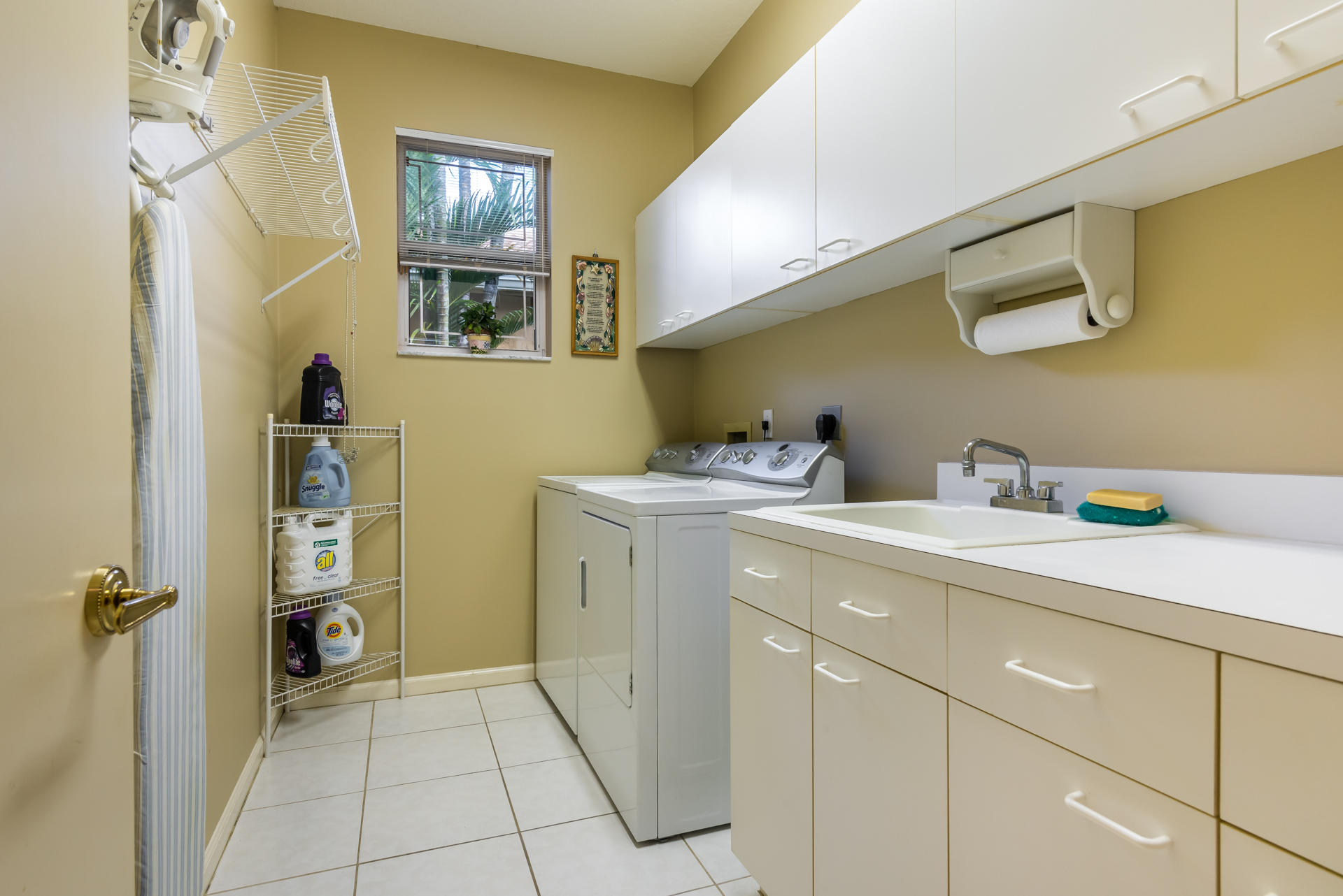 2391 Northwest 66th Drive Boca Raton, FL 33496 - Photo 18 of 23 photo-12