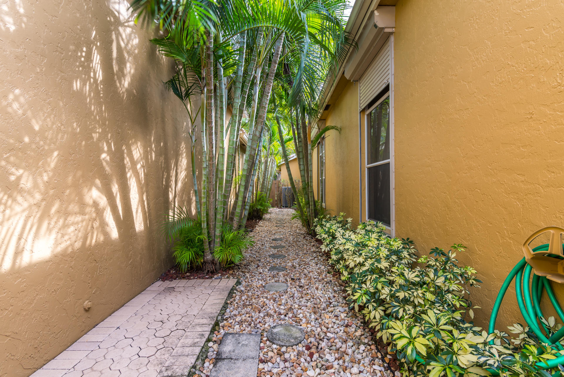 2391 Northwest 66th Drive Boca Raton, FL 33496 - Photo 19 of 23 photo-18
