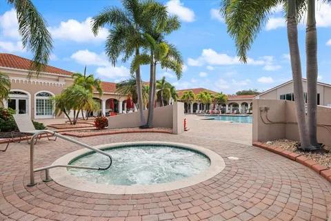 $465,000 | 4211 64th Avenue East, Sarasota, FL 34243