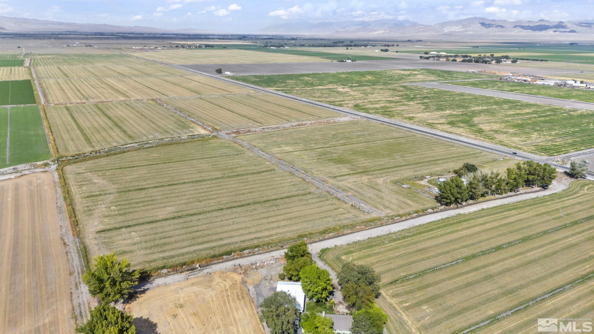 2905 Westfall Road Lovelock, NV 89419 - Photo 3 of 16 a view of a swimming pool and an outdoor space
