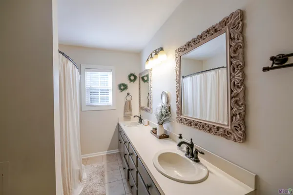 $260,000 | 206 Coulon Road, Thibodaux, LA 70301