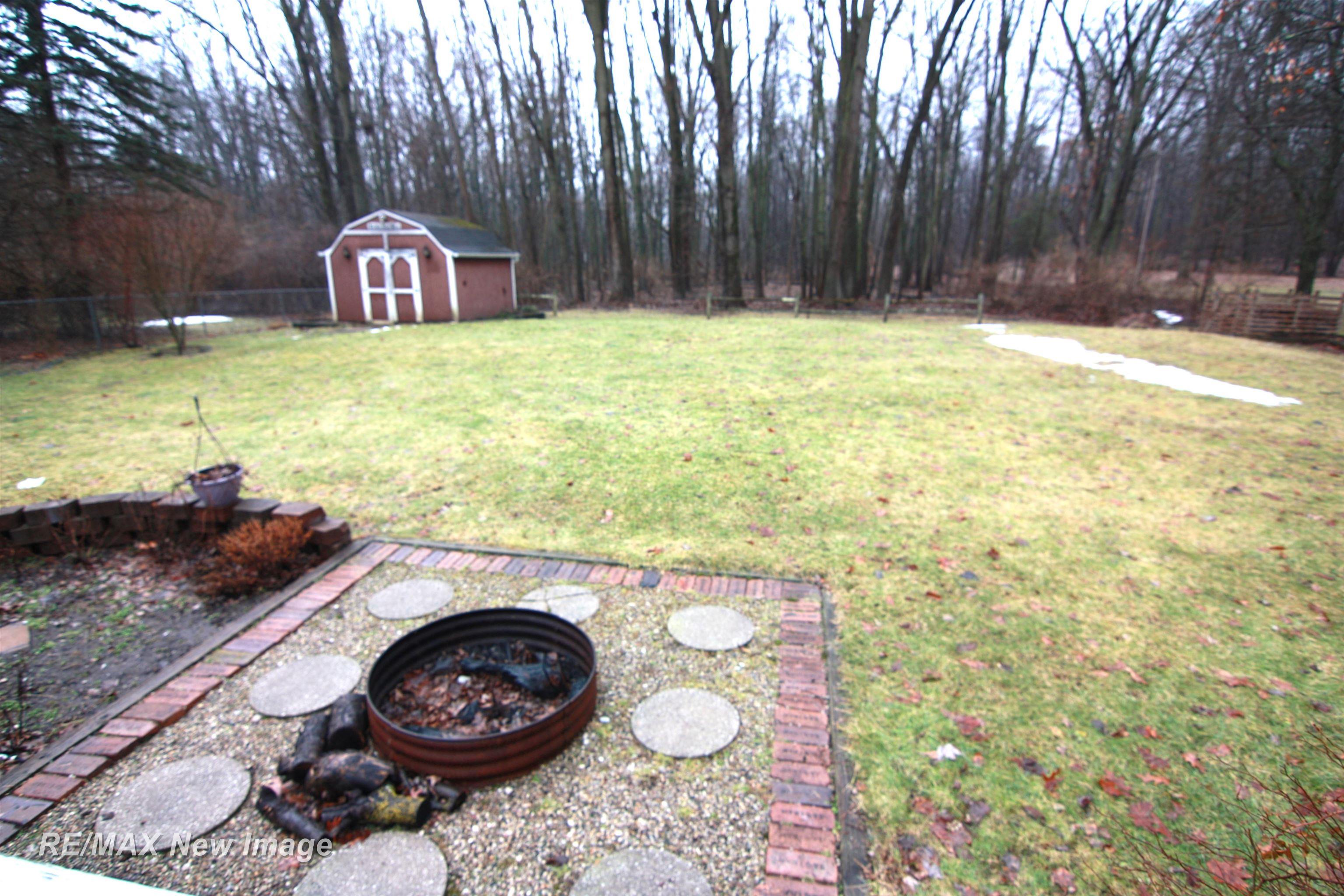 12495 Frost Road Hemlock, MI 48626 - Photo 27 of 28
