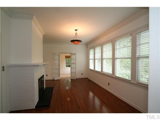 1824 White Oak Road Raleigh, NC 27608 - Photo 4 of 21 Photo 4