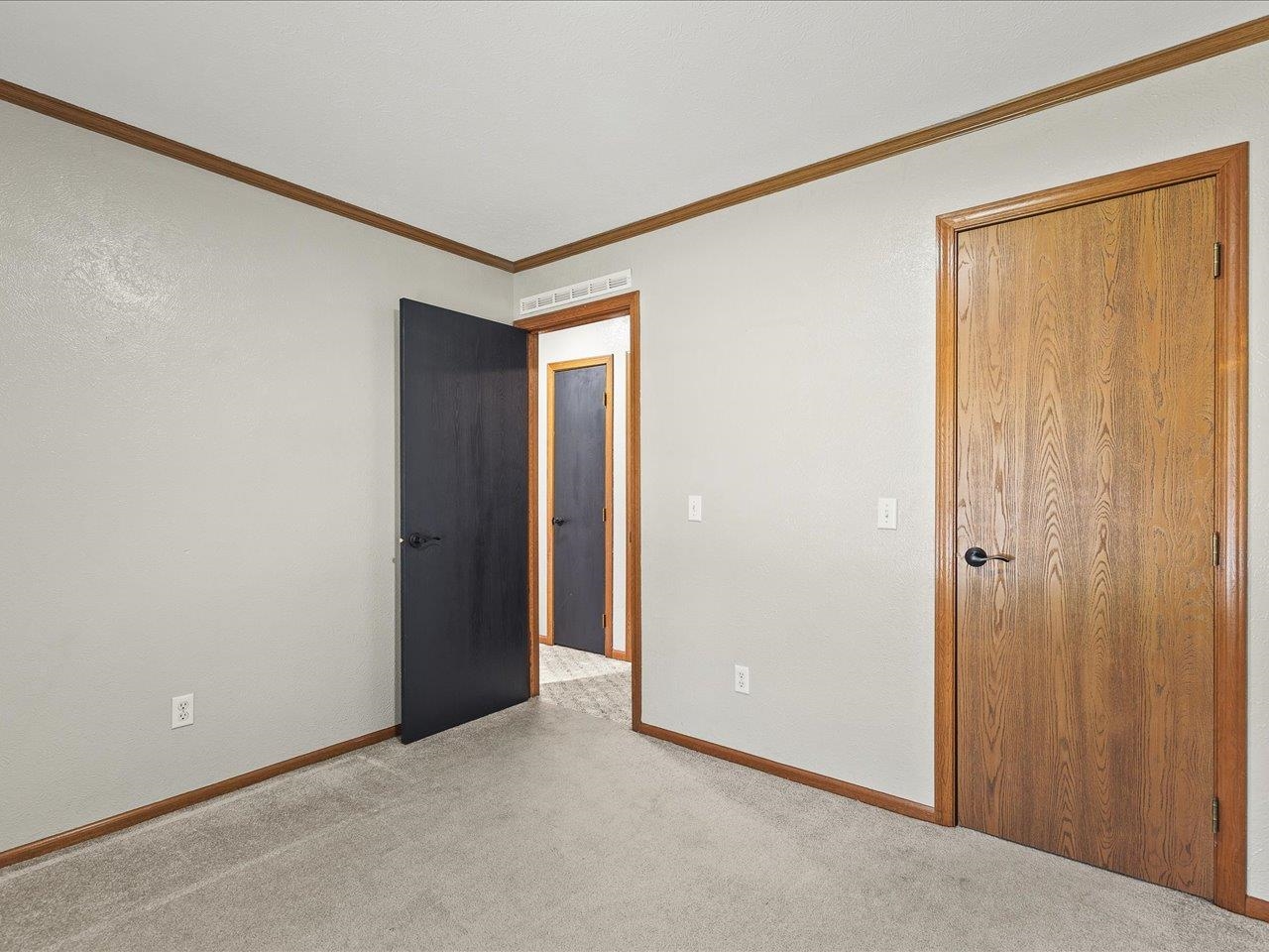 8686 Dutch Elm Court Roscoe, IL 61073 - Photo 27 of 33 a view of an empty room