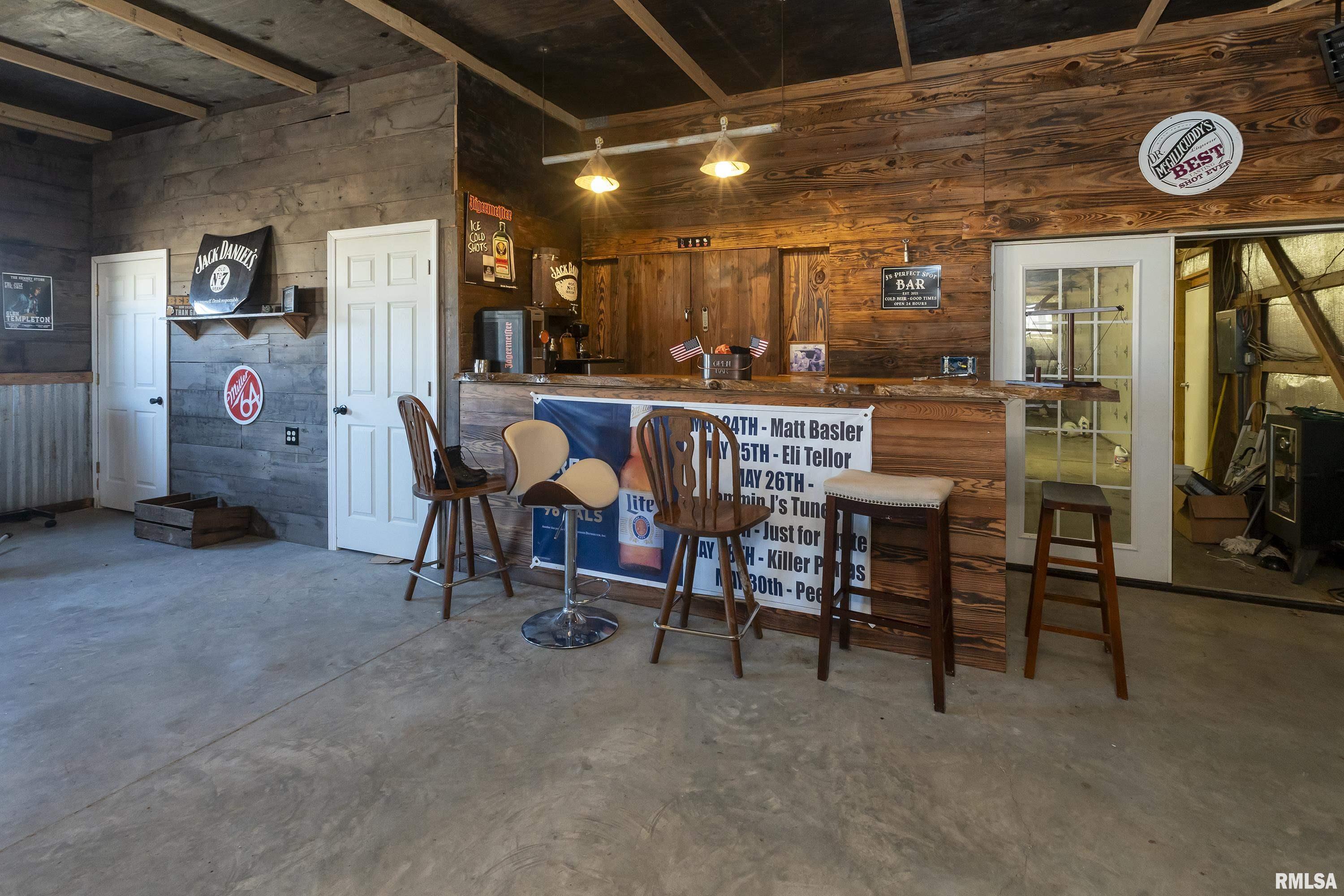 2220 Weaver Road Herrin, IL 62948 - Photo 23 of 36 Gallery Image 23