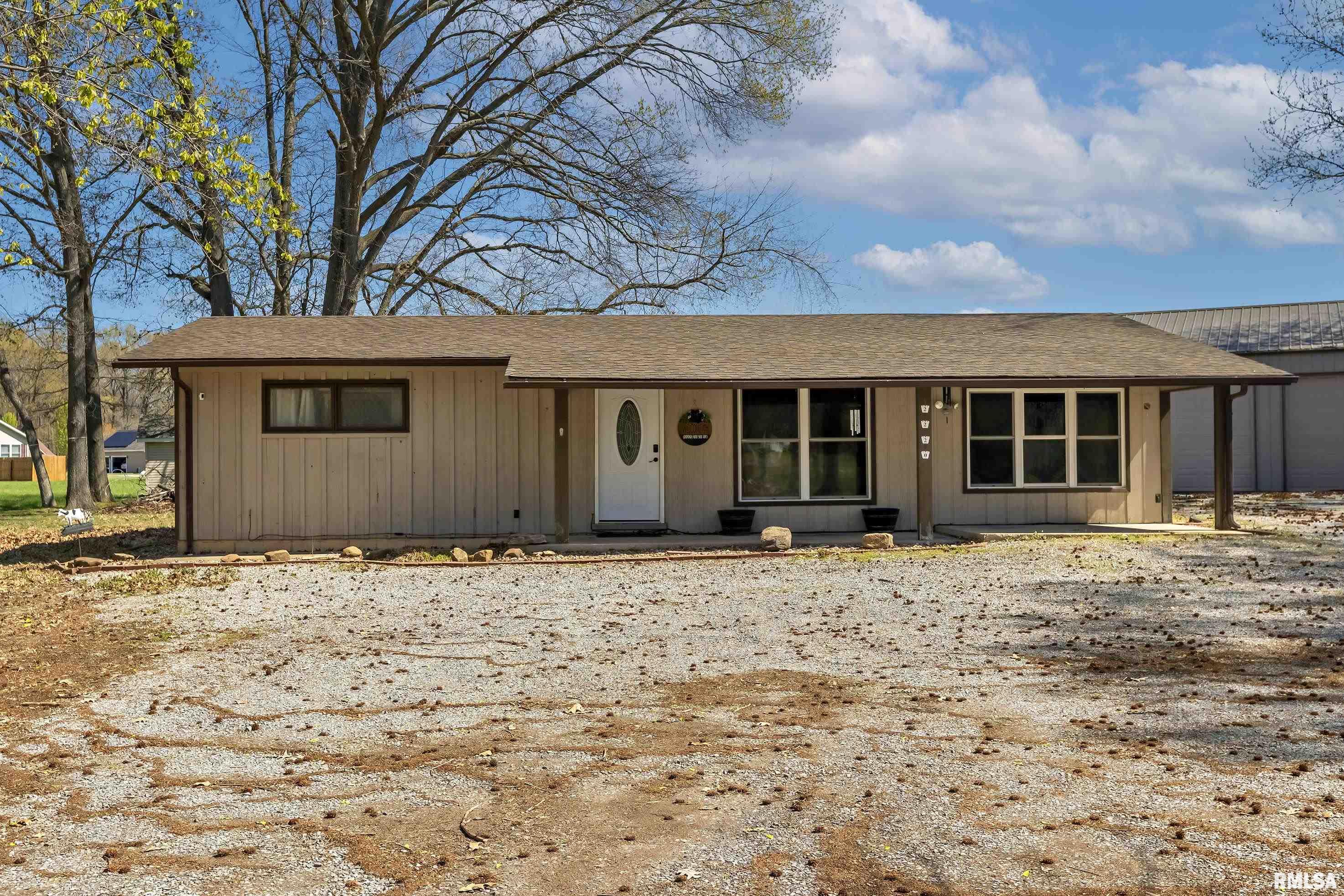 2220 Weaver Road Herrin, IL 62948 - Photo 35 of 36 Gallery Image 35