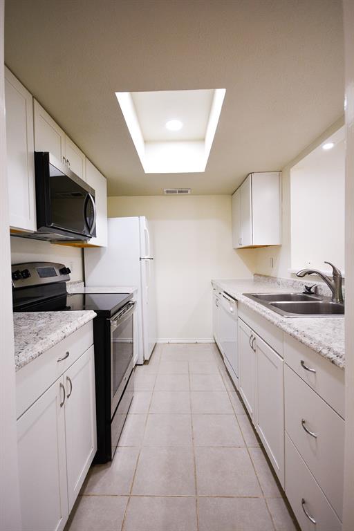 12816 Midway Road, Unit 1067 Dallas, TX 75244 - Photo 8 of 17