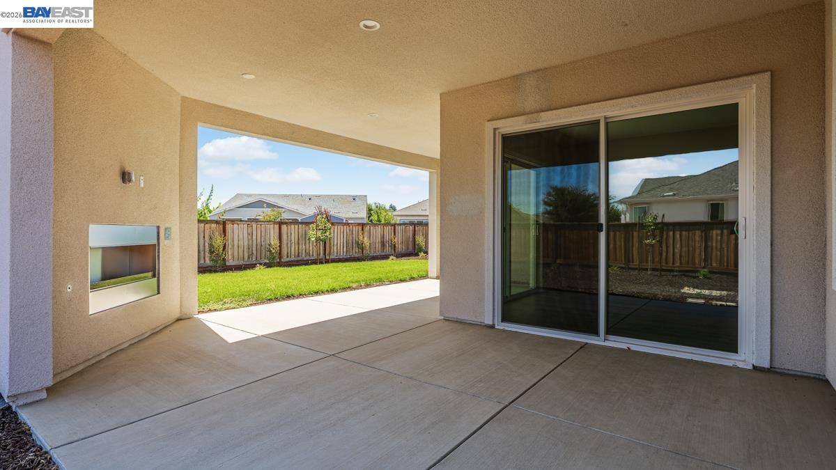 756 Conrad Street Manteca, CA 95336 - Photo 25 of 41 a view of entrance gate of a building
