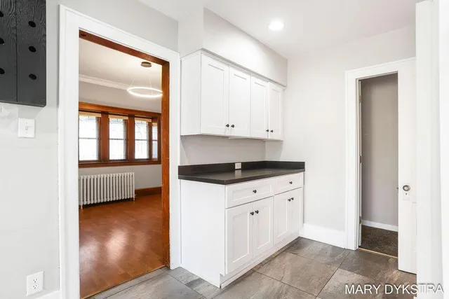 $330,000 | 1019 Calvin Avenue Southeast, Grand Rapids, MI 49506