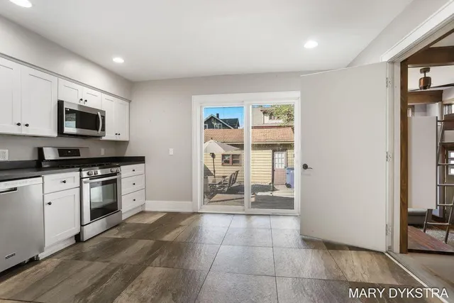 $330,000 | 1019 Calvin Avenue Southeast, Grand Rapids, MI 49506