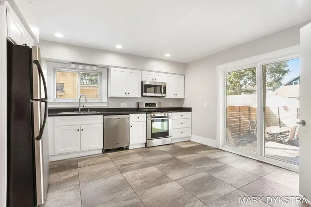 $330,000 | 1019 Calvin Avenue Southeast, Grand Rapids, MI 49506