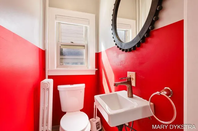 $330,000 | 1019 Calvin Avenue Southeast, Grand Rapids, MI 49506