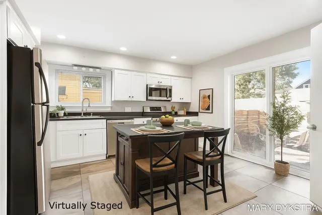 $330,000 | 1019 Calvin Avenue Southeast, Grand Rapids, MI 49506