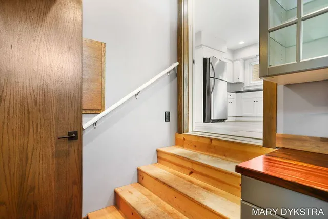 $330,000 | 1019 Calvin Avenue Southeast, Grand Rapids, MI 49506